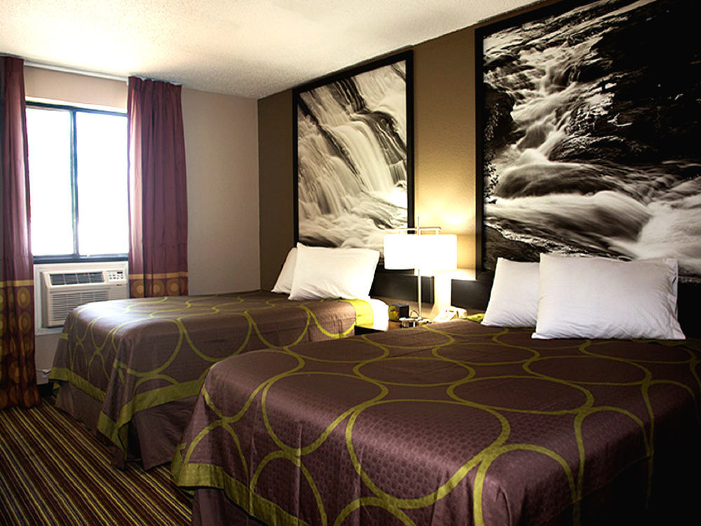 Super 8 By Wyndham Columbus Airport Hotel Kültér fotó